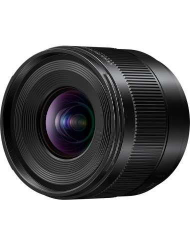 Panasonic Leica DG Summilux 9mm f/1.7... Panasonic Leica DG Summilux 9mm f/1.7...