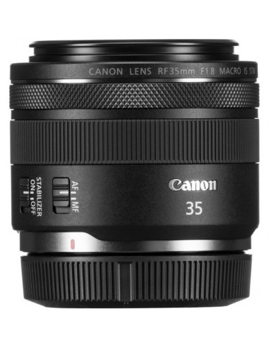Canon RF 35mm f/1.8 Macro IS STM