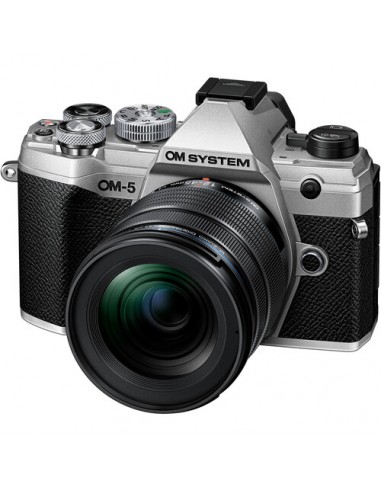 OM System OM-5 + 12-45mm f/4 PRO Argento OM System OM-5 + 12-45mm f/4 PRO Argento