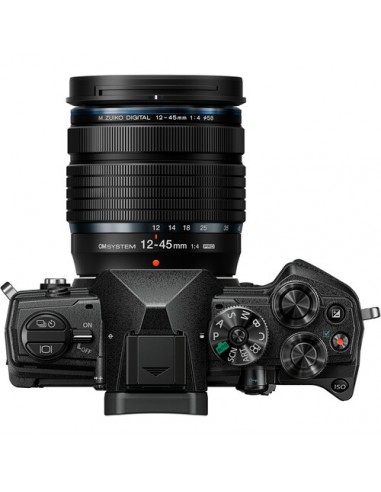 OM System OM-5 + 12-45mm f/4 PRO Nero OM System OM-5 + 12-45mm f/4 PRO Nero
