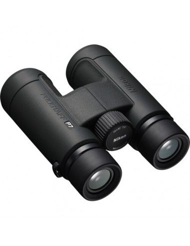 Nikon Prostaff P7 10x42