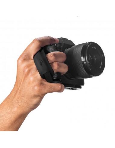 Peak Design Micro Clutch