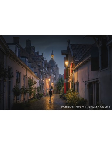 Sony FE 16-35mm f/2.8 G Master II...