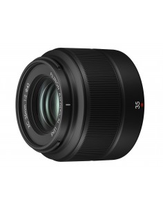 Fujifilm XC 35mm f/2.0
