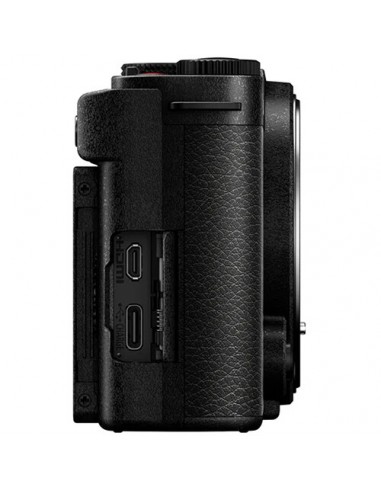 Panasonic Lumix S9 + 28-200mm f/4-7.1...