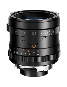 Thypoch Simera 35mm f/1.4...