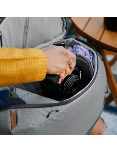 Peak Design Everyday Backpack Zip 20L... Peak Design Everyday Backpack Zip 20L...