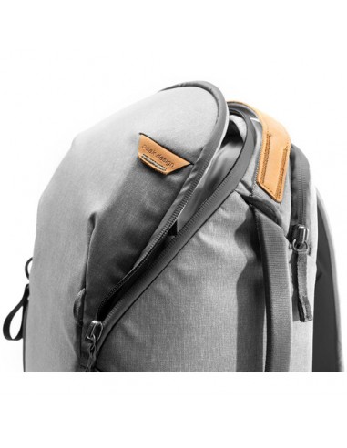 Peak Design Everyday Backpack Zip 20L... Peak Design Everyday Backpack Zip 20L...