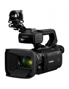 Canon XA70