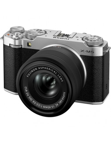 Fujifilm X-M5 + XC 15-45mm f/3.5-5.6...