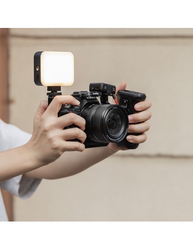 SmallRig 4980 cage per Nikon Z50 II