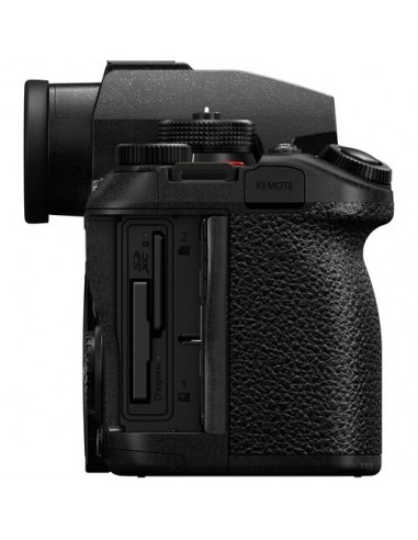 Panasonic Lumix S1RII + S 24-105mm...