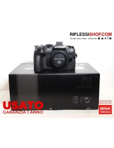 Olympus OM-D E-M1 Mark II...