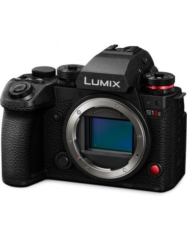 Panasonic Lumix S1IIE Body