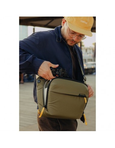 Peak Design Everyday Sling v2 6L...