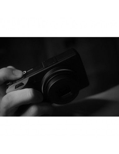 Ricoh GR IV Monochrome