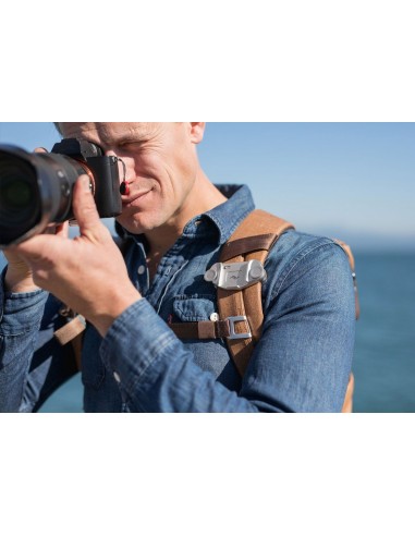 Peak Design Capture Camera Clip V3... Peak Design Capture Camera Clip V3...