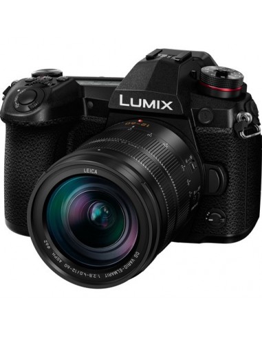 Panasonic Lumix G9 + 12-60mm f 2.8-4... Panasonic Lumix G9 + 12-60mm f 2.8-4...