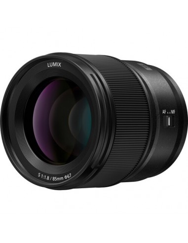 Panasonic Lumix S 85mm f/1.8 Panasonic Lumix S 85mm f/1.8