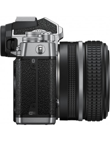 Nikon Z fc + 28mm f/2.8 SE