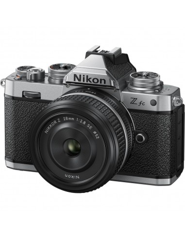 Nikon Z fc + 28mm f/2.8 SE