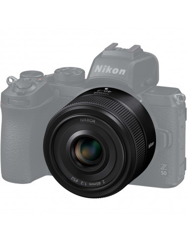 Nikon NIKKOR Z 40mm f/2 Nikon NIKKOR Z 40mm f/2