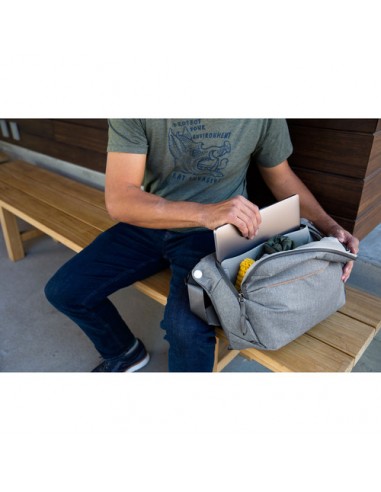 Peak Design Everyday Sling 10L...