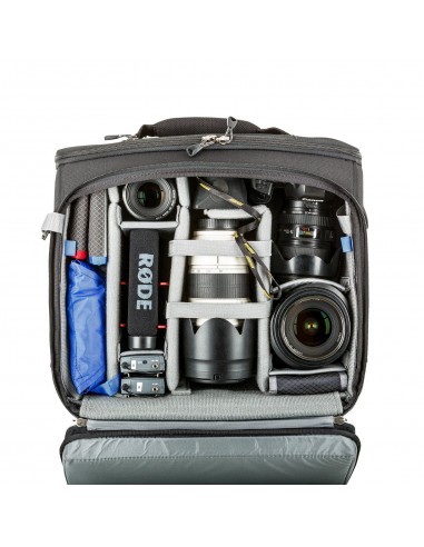 Think Tank Airport Navigator