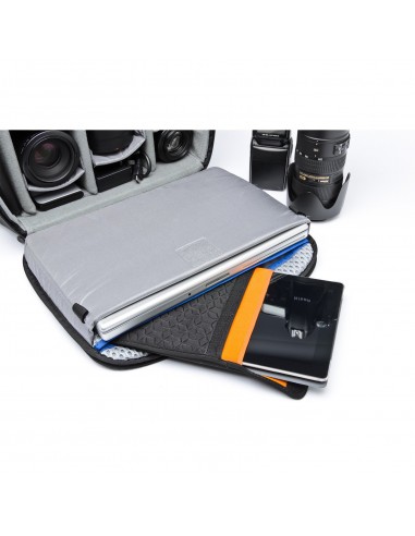 Think Tank Airport Navigator