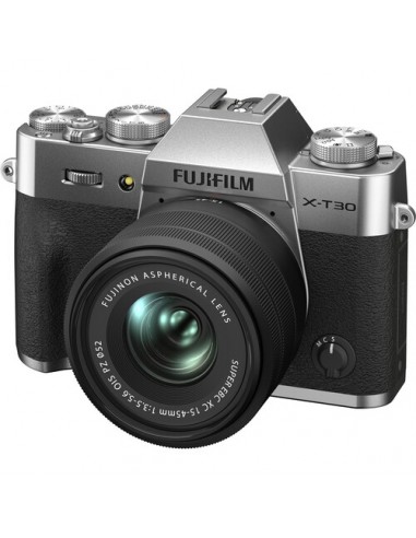Fujifilm X-T30 II + XC 15-45mm (Argento) Fujifilm X-T30 II + XC 15-45mm (Argento)