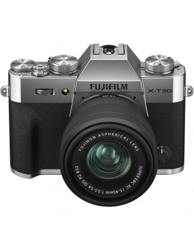 Fujifilm X-T30 II + XC 15-45mm (Argento) Fujifilm X-T30 II + XC 15-45mm (Argento)