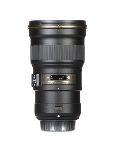 Nikon AF-S 300mm f/4 E PF ED VR