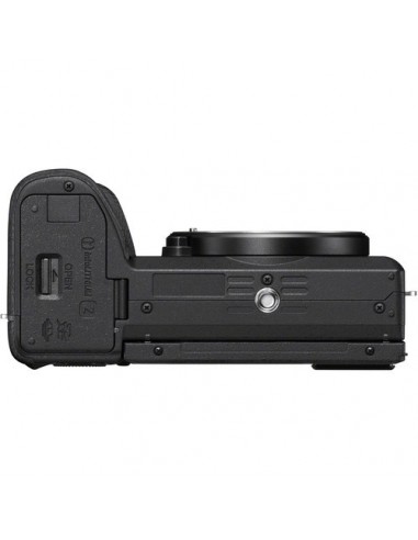 Sony Alpha 6600 + 18-135mm OSS... Sony Alpha 6600 + 18-135mm OSS...